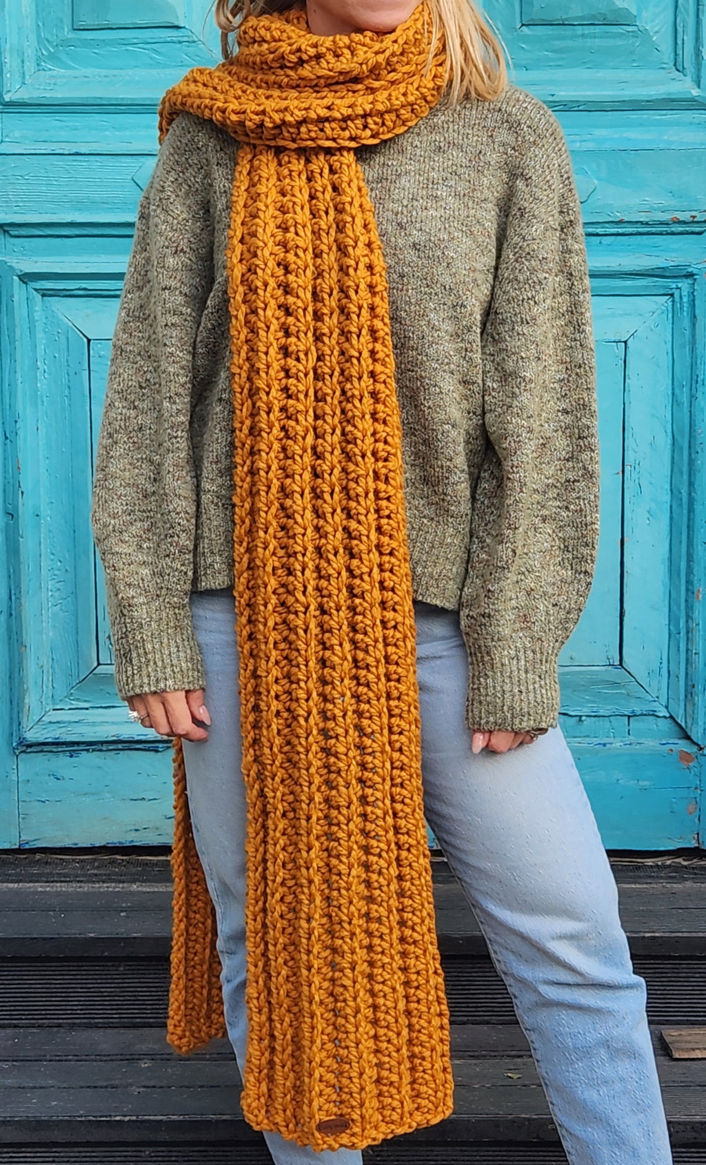 Chunky Scarf Pattern - Beginner-Friendly Crochet Pattern PDF
