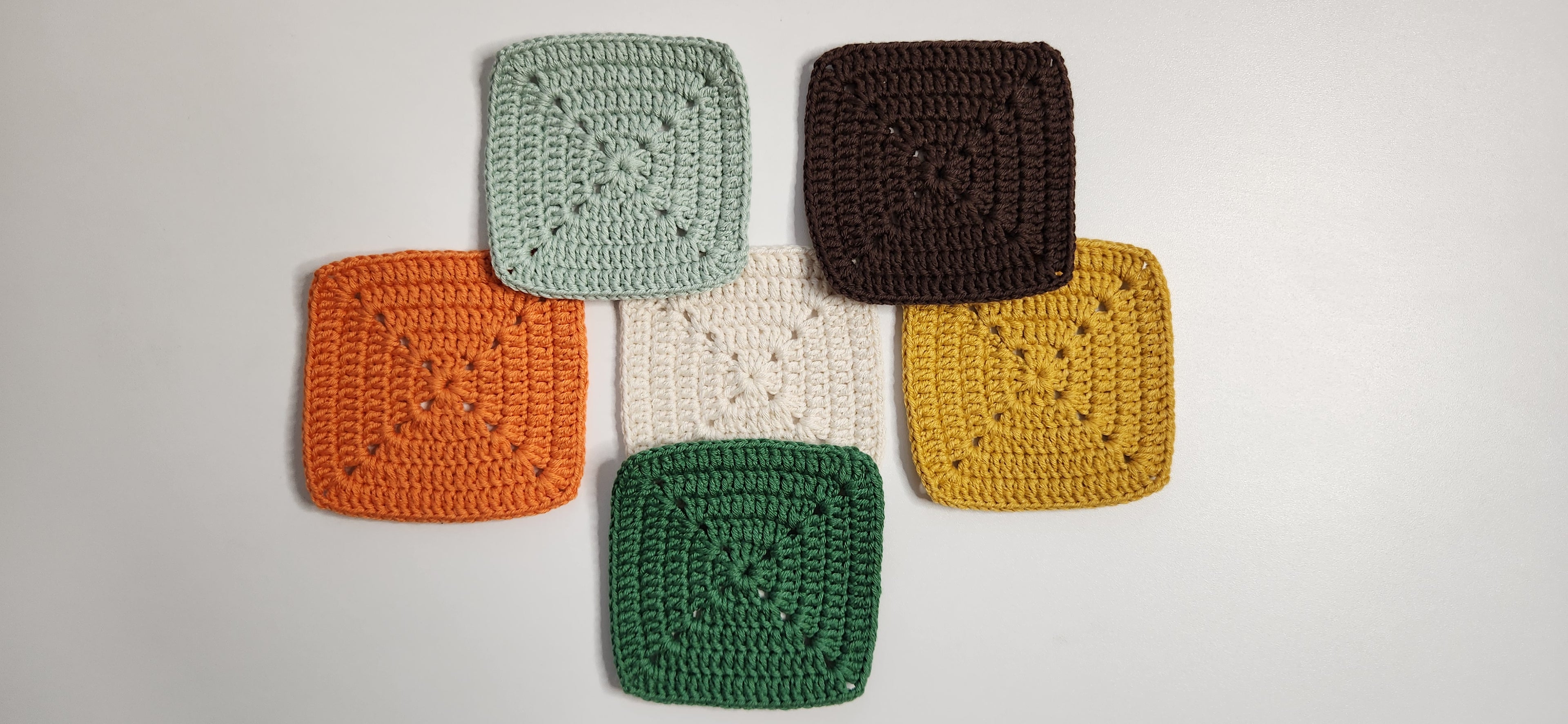 Classic Solid Square Motif Pattern - Beginner-Friendly Crochet Pattern