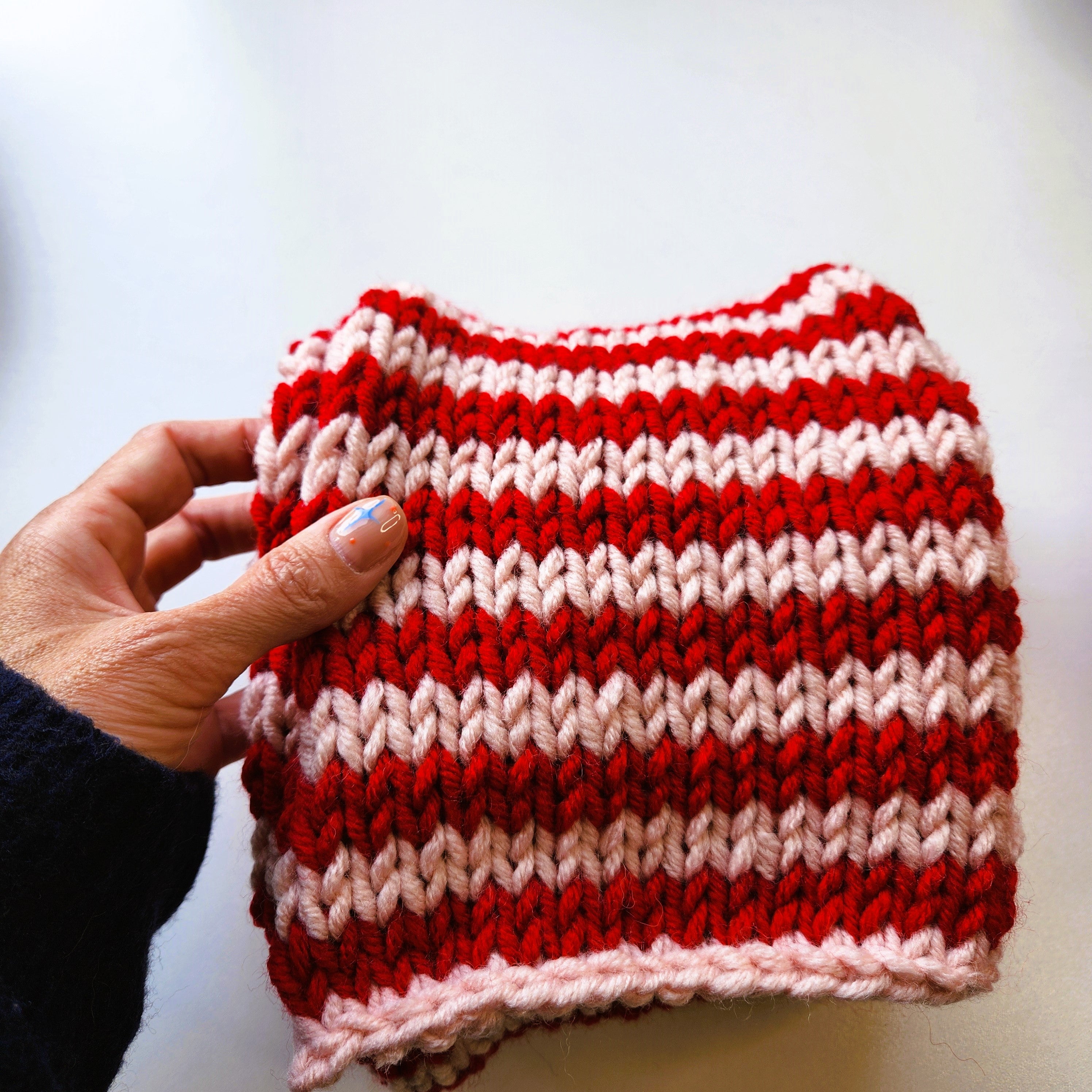 Rolling Stripes Scarf Pattern - Beginner-Friendly Knitting Pattern