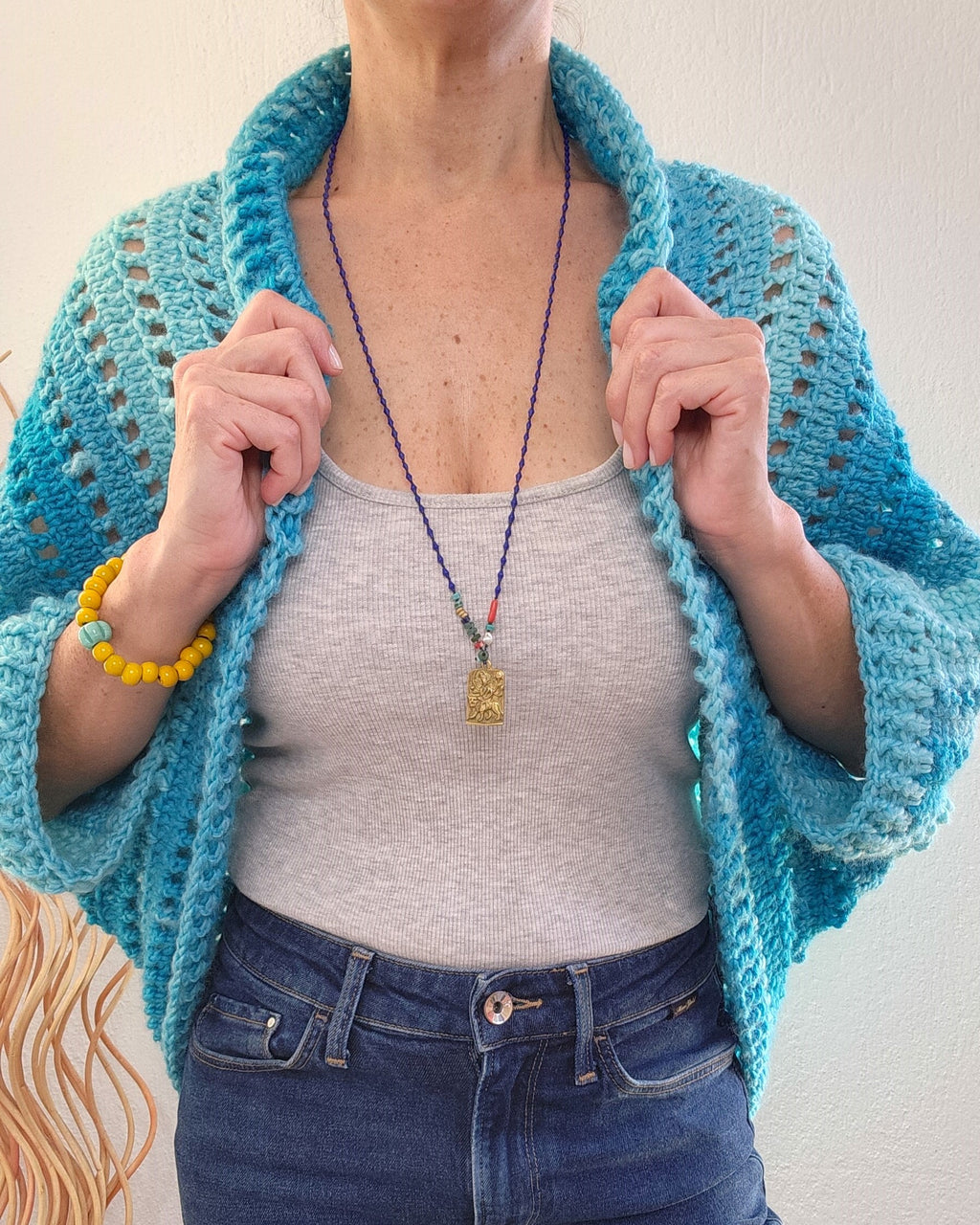 Festival Shrug Crochet Pattern -patternsforknitting.net 